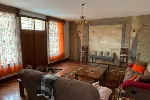 245643032 4401118529942311 2518840768270426660 n