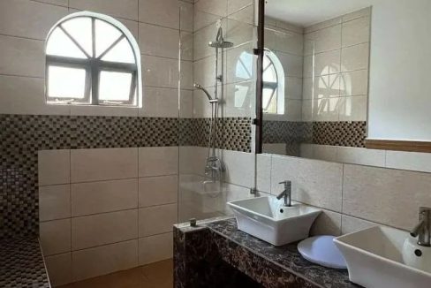 3 bedroom apartments for rent in kileleshwa bathroom